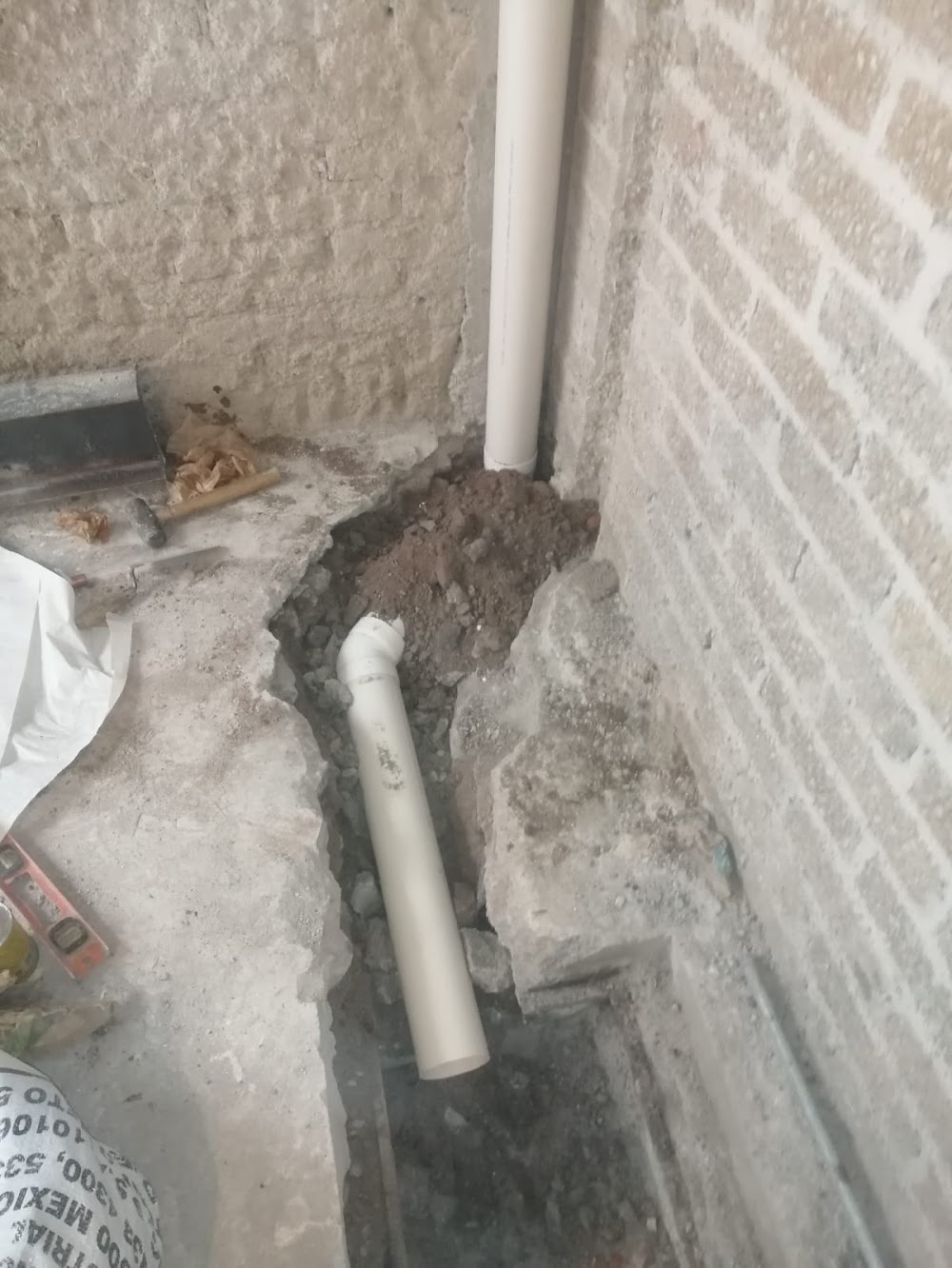 AQUAAZ instalacion hidrosanitaria, industrial y comercial