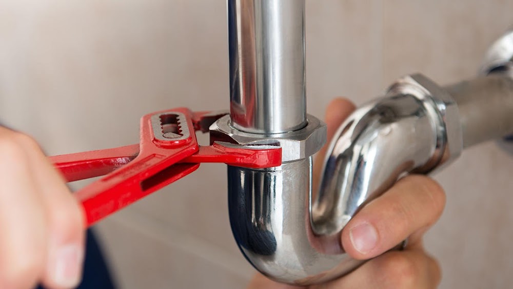 H & R Backhoe & Plumbing