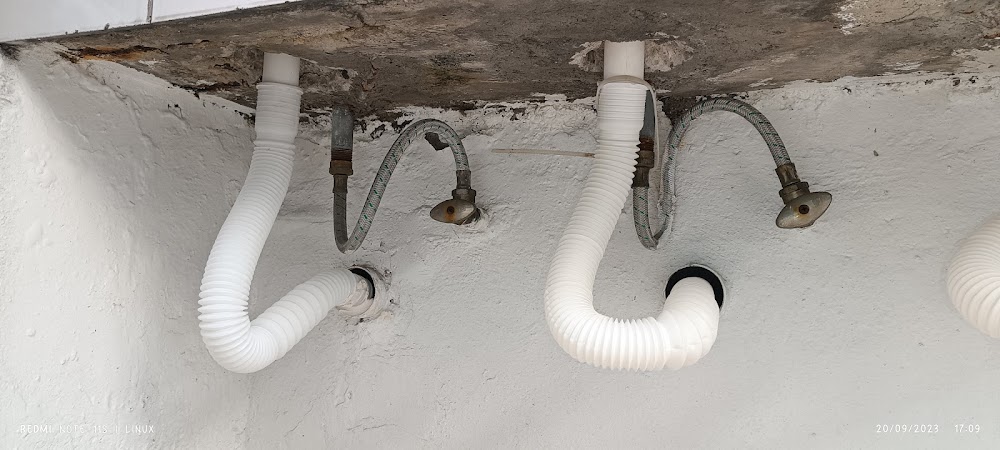 PLOMERÍA Y CERRAJERÍA NARVARTE