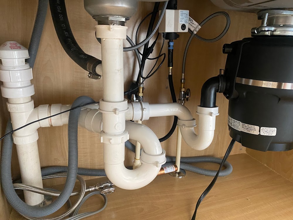 Thurow Plumbing Service LLC